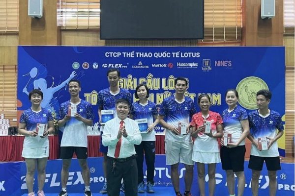 Vận động viên đạt thành tích tại giải đấu
