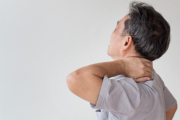Do quá trình lão hoá tự nhiên của cơ thể