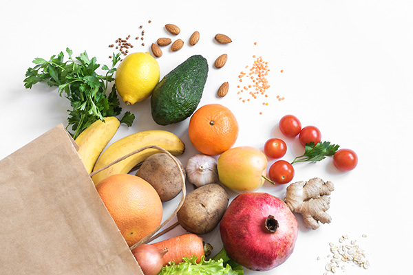 Người bệnh THK có thể bổ sung các loại vitamin từ rau củ quả