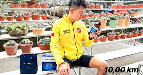 Runner Ngọc Sơn chăm sóc khớp với Huacomplex