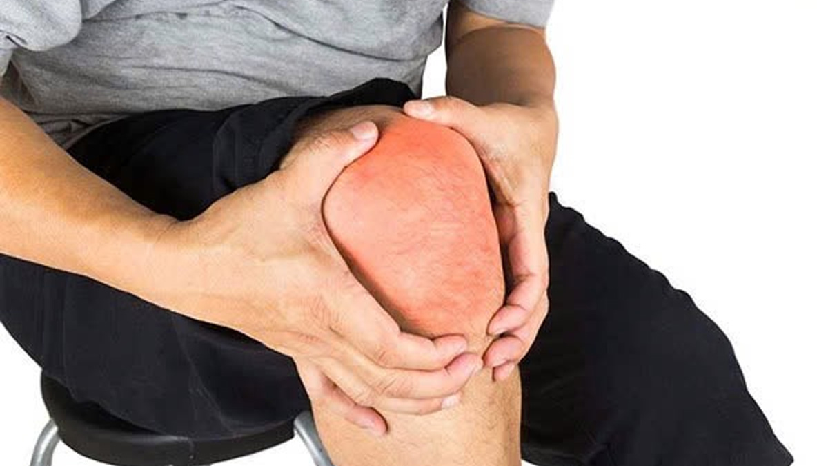 Khớp gối bị đau, sưng đỏ vì gout